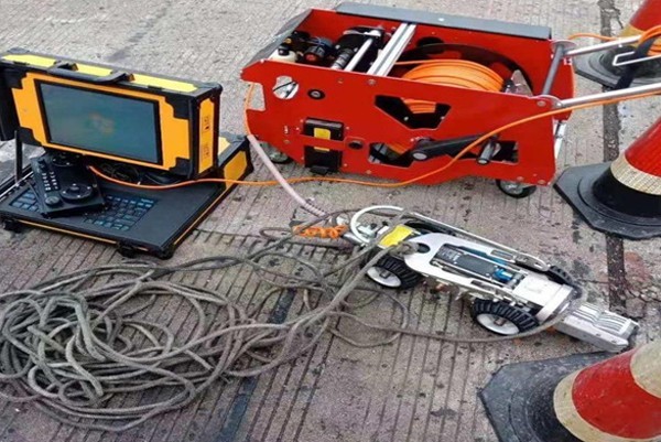 东凤镇CCTV管道检测机器人