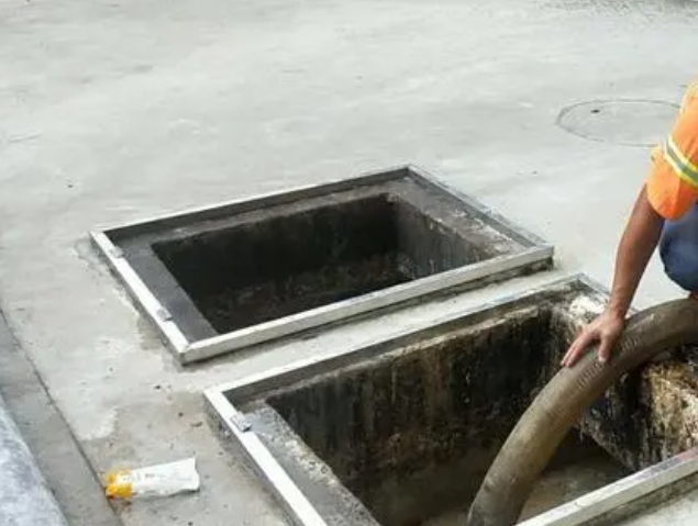 东凤镇化粪池清理