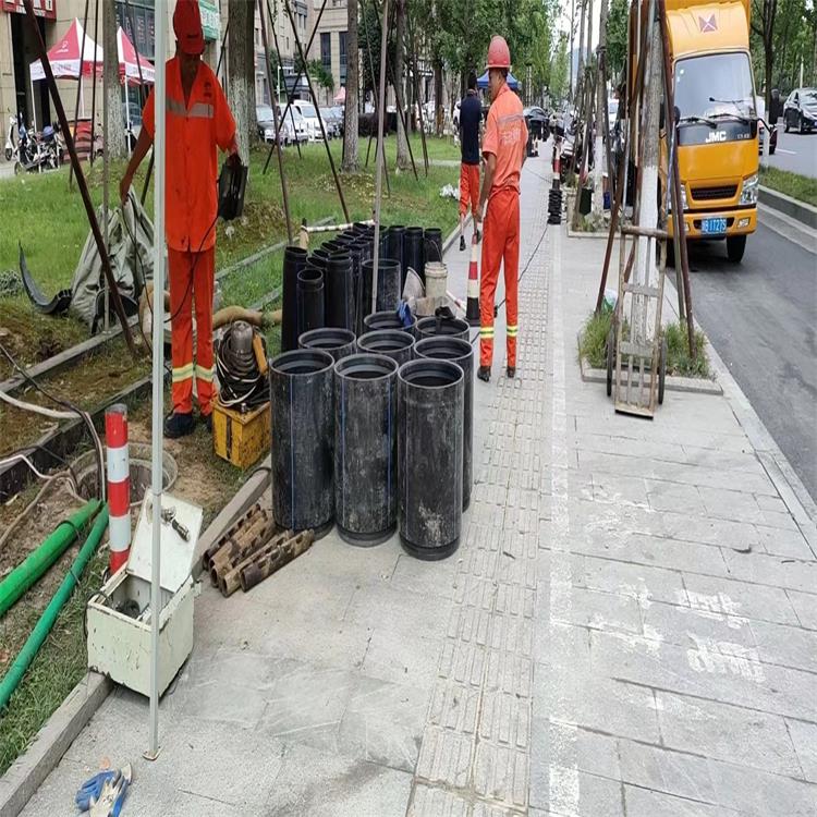 东凤镇管道短管置换修复